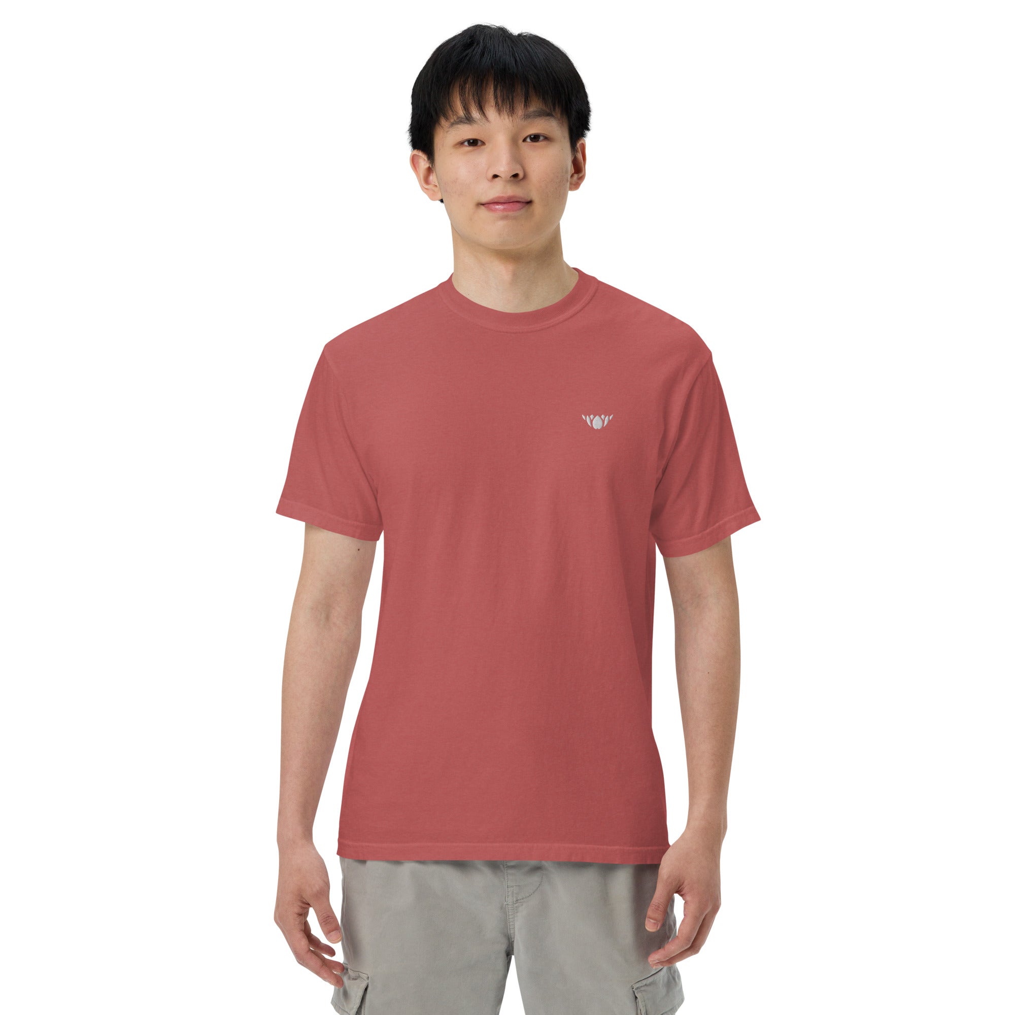Lotus-Men’s garment-dyed heavyweight t-shirt