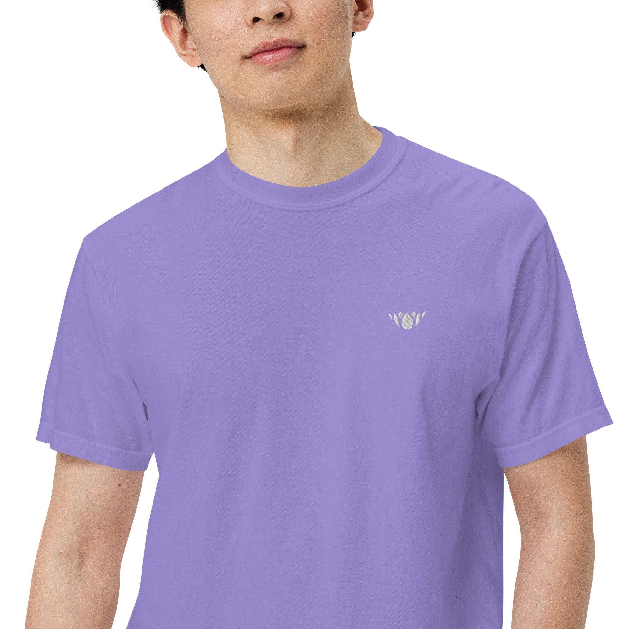Lotus-Men’s garment-dyed heavyweight t-shirt