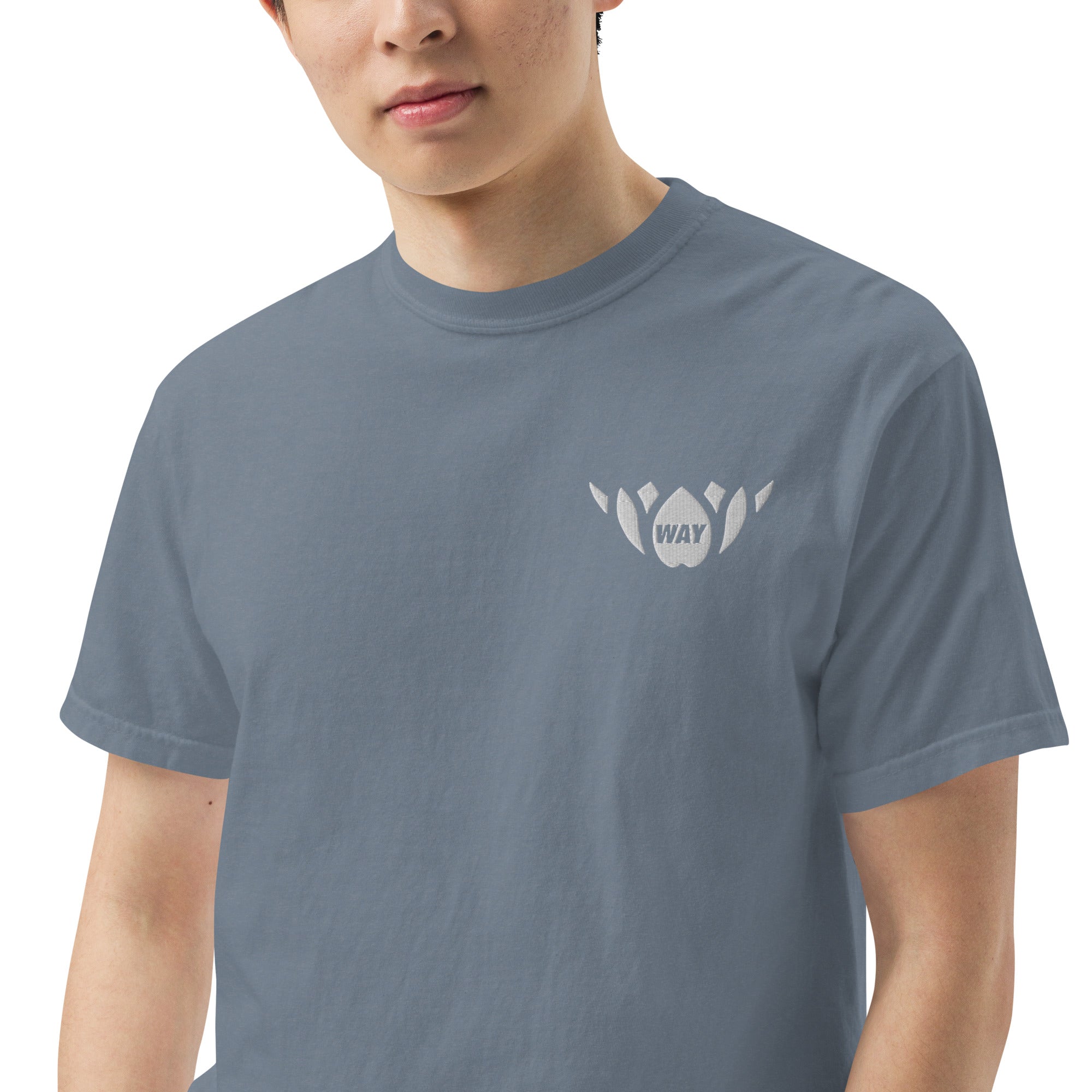 WAY Lotus-Men’s garment-dyed heavyweight t-shirt