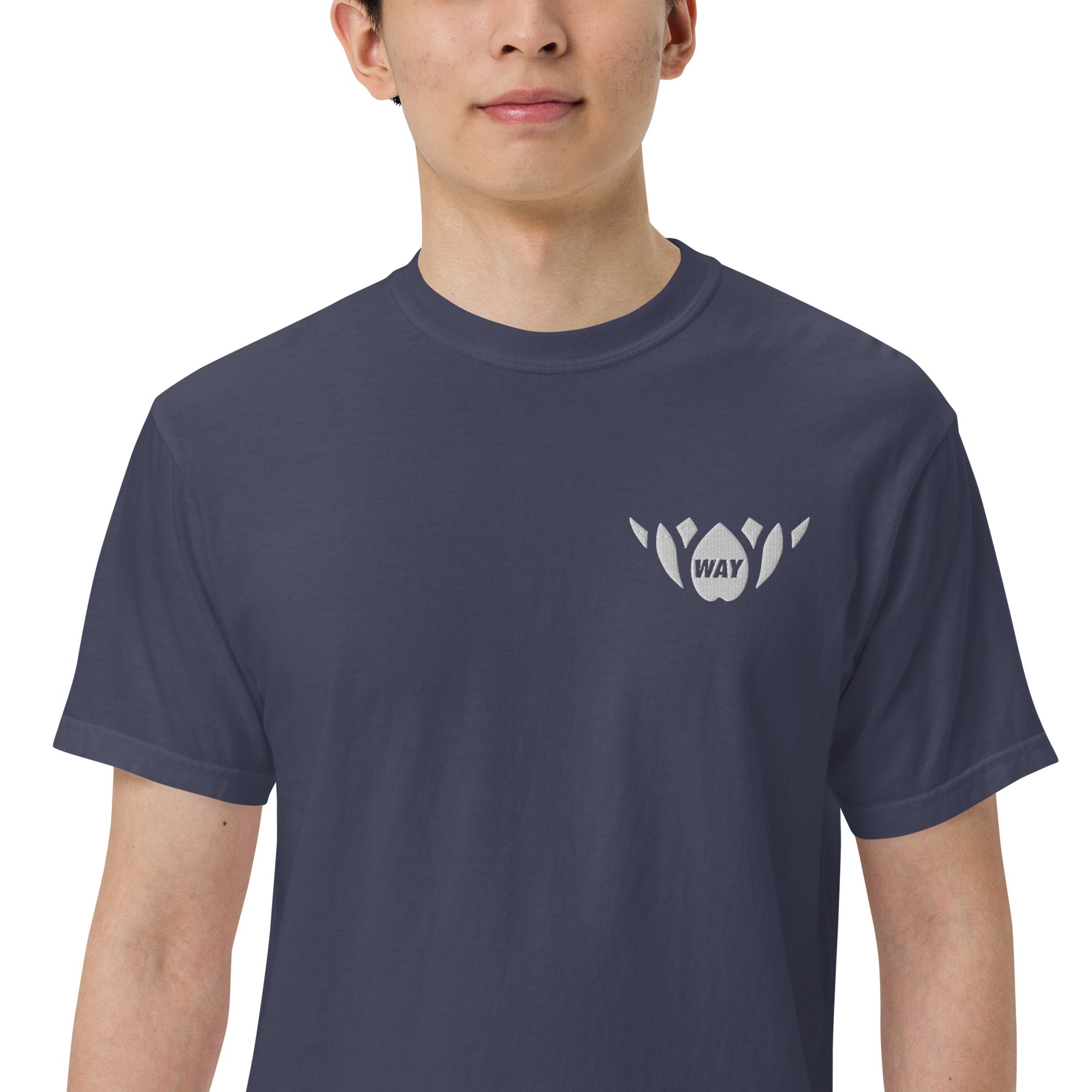 WAY Lotus-Men’s garment-dyed heavyweight t-shirt